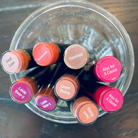 Lipsence - Picture 2 of 5